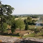 Domaine De Chantageasse Konukevi 3*