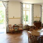 Domaine De Chantageasse אסניירס-לה-גיראוד