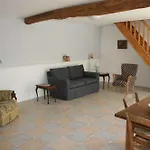 Domaine De Chantageasse אסניירס-לה-גיראוד