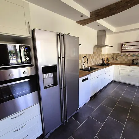 Guest house Domaine De Chantageasse 3*