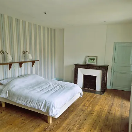 Domaine De Chantageasse Guest house 3*