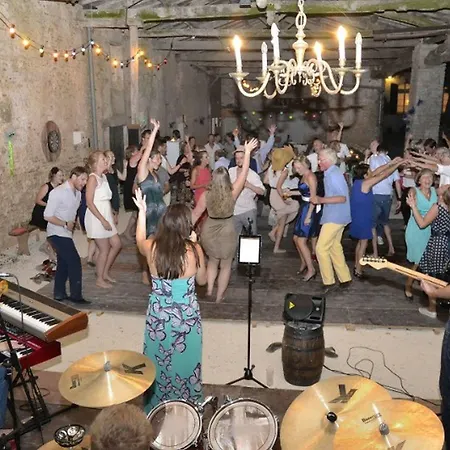 Domaine De Chantageasse 3* Asnières-la-Giraud