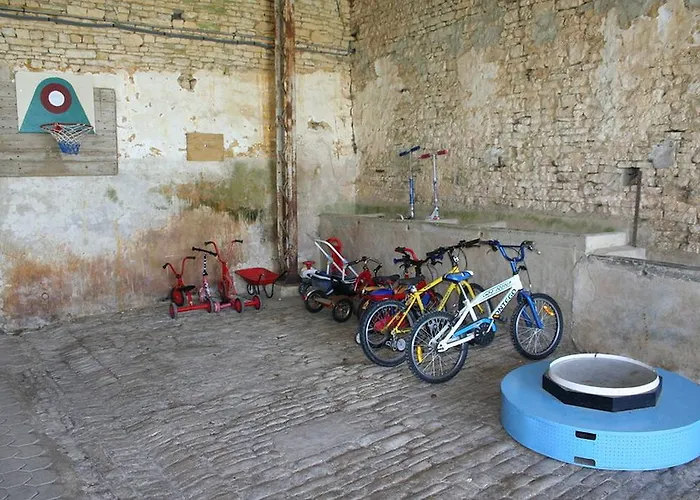 Domaine De Chantageasse Guest house Asnieres-la-Giraud