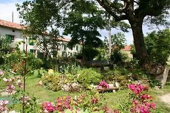 Domaine De Chantageasse Guest house 3*