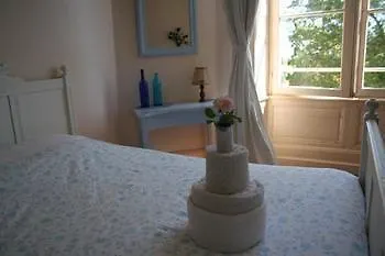 Guest house Domaine De Chantageasse