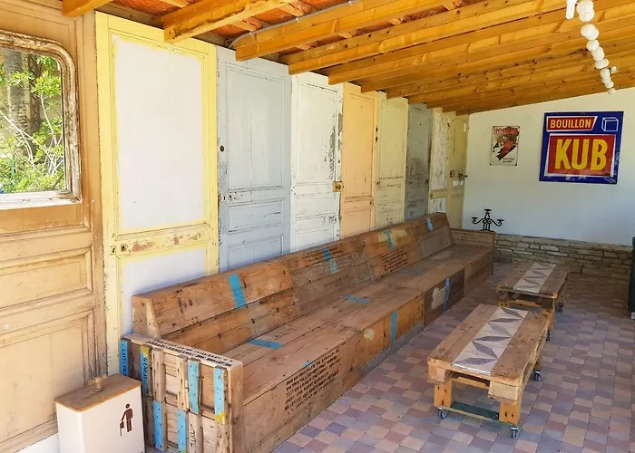 Domaine De Chantageasse